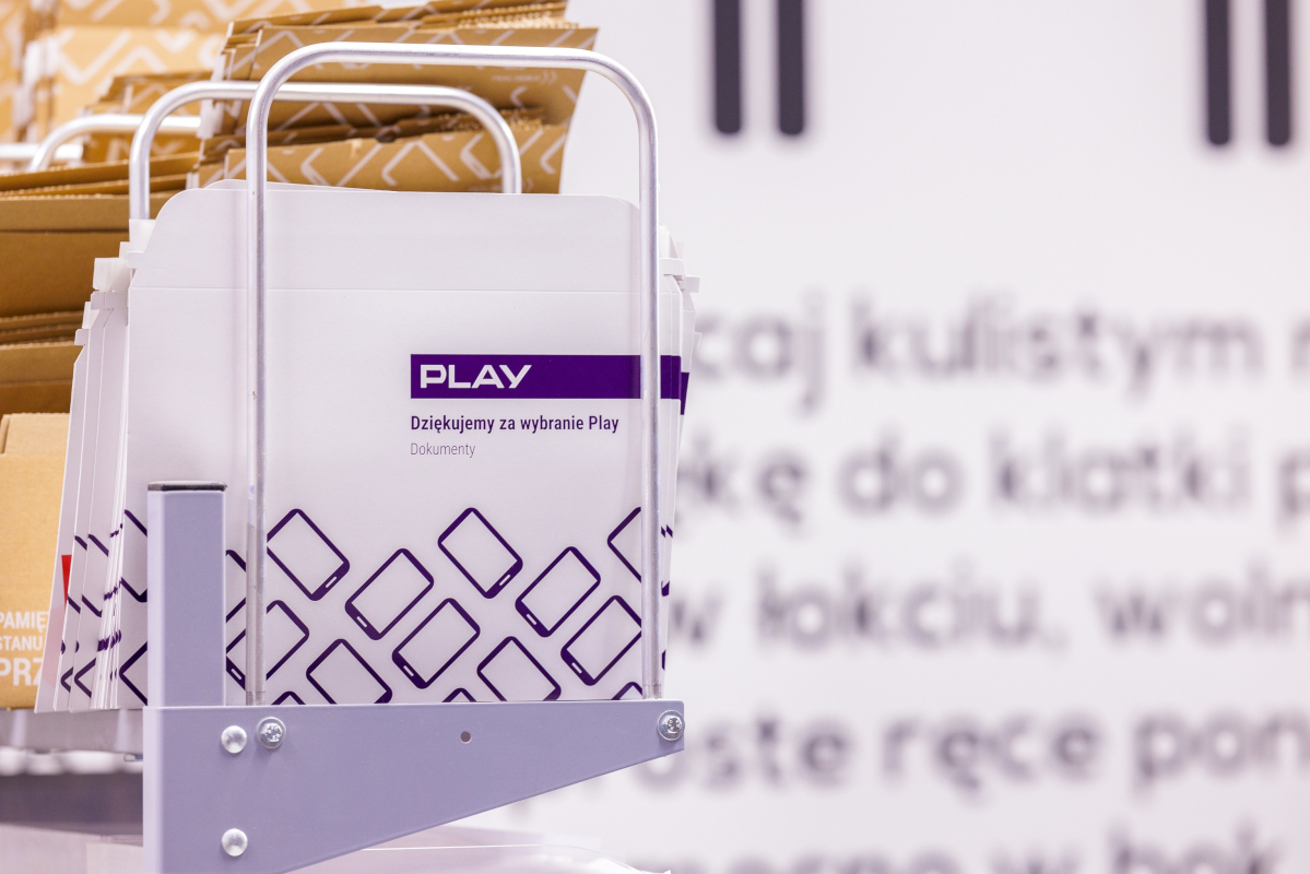 Nowy router mobilny 5G w Play - Abonamenty.pl